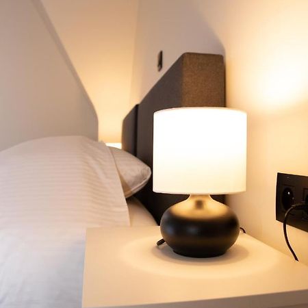Hotel Swaenenburg Oostrozebeke Экстерьер фото